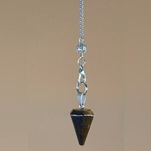 🔮 Brown Stone Pendulum with Silver-Tone Chain